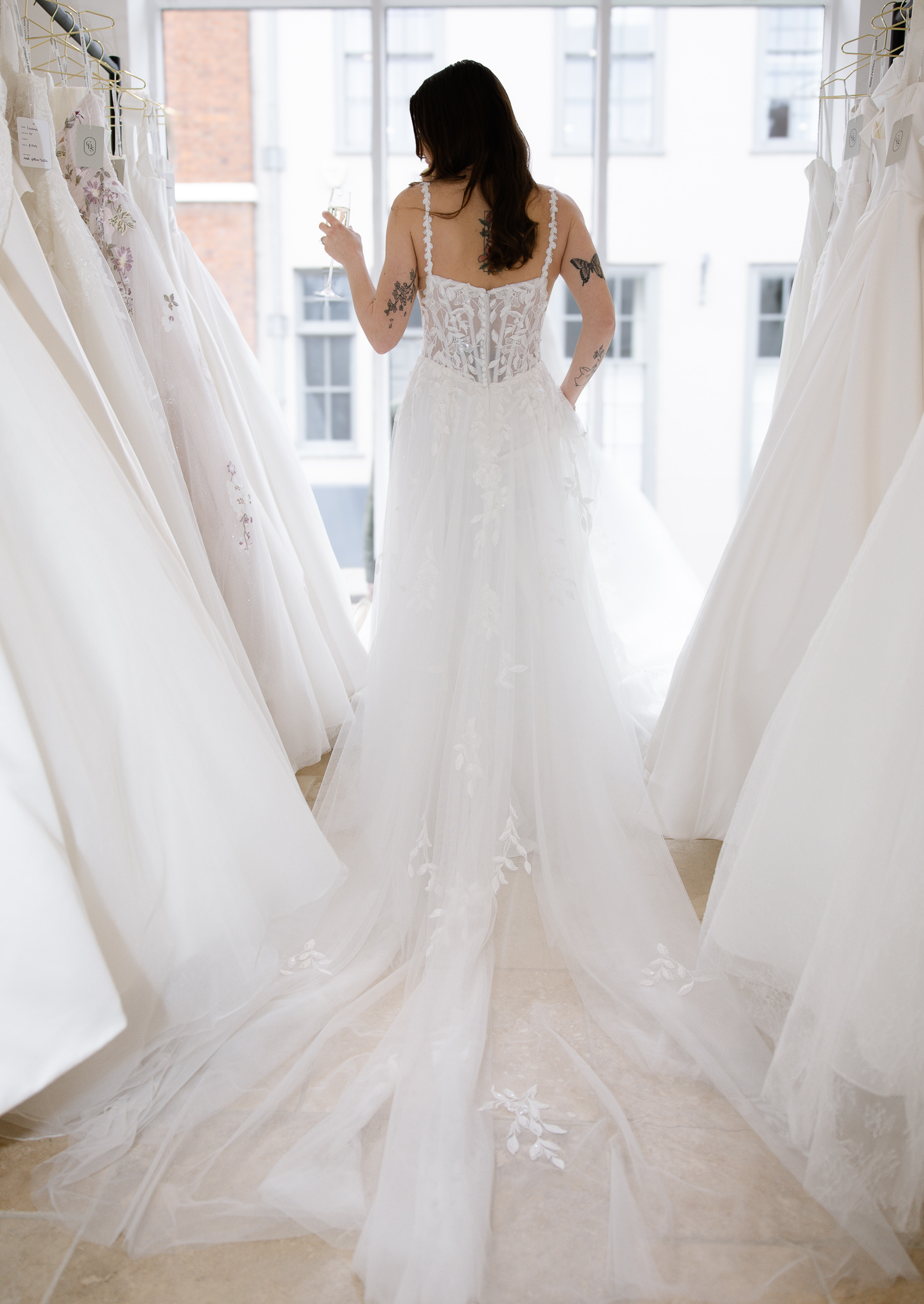 relaxed wedding in Suffolk