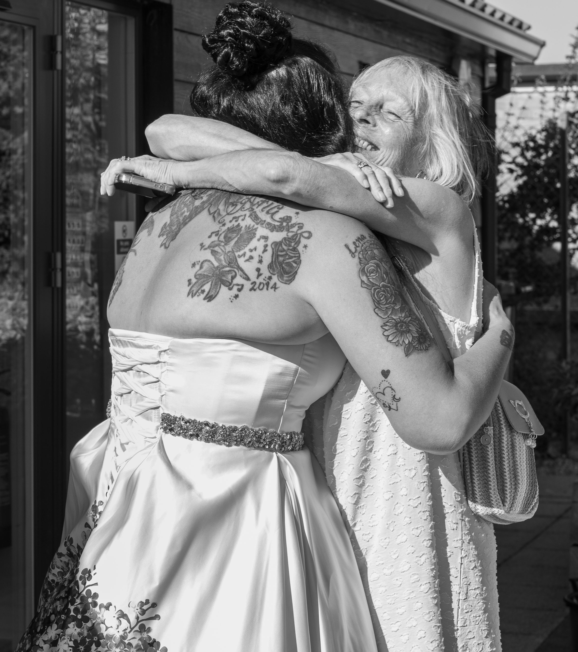 2H2A8110 lovely moment between friends